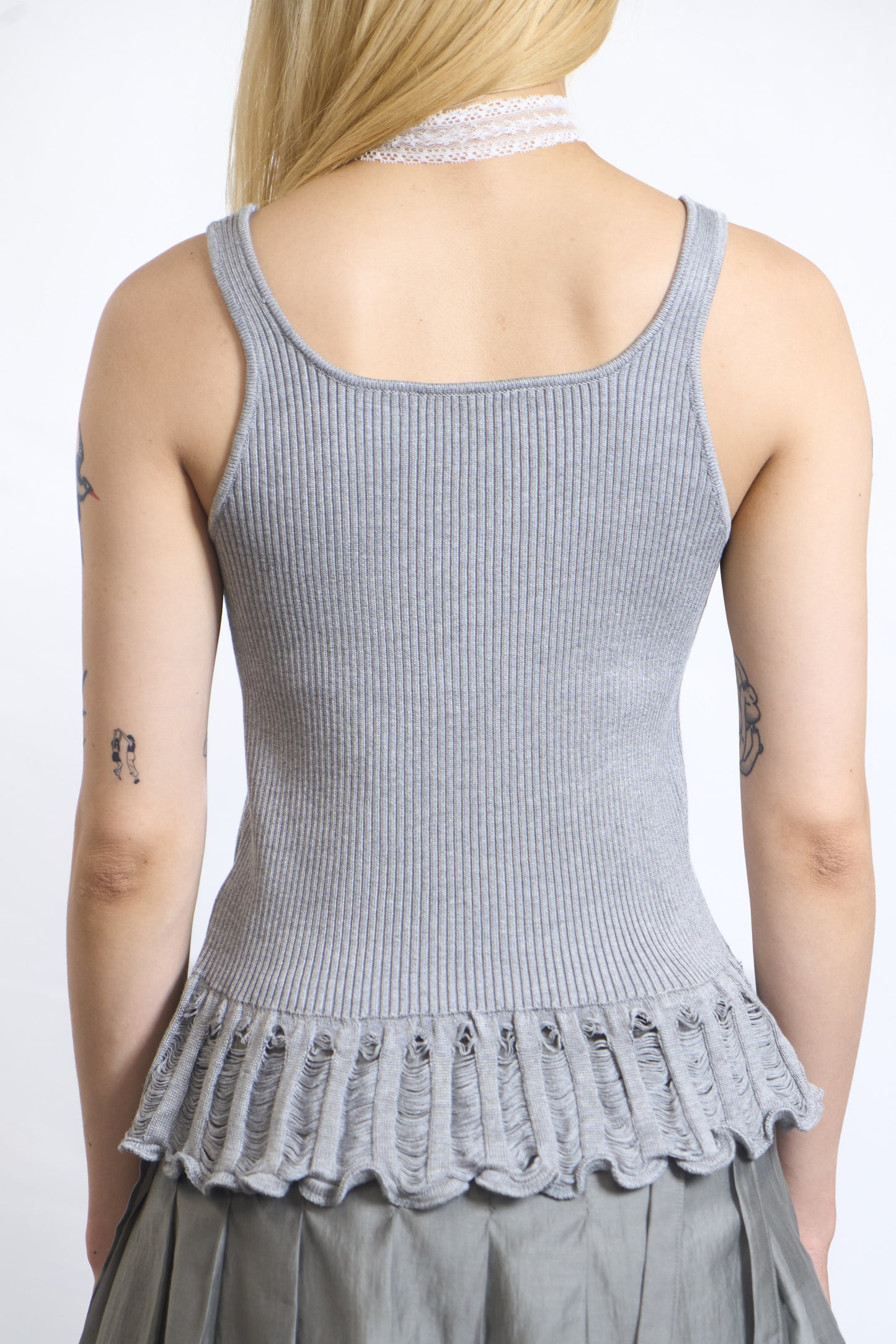 PLASTER CUT-OUT RIBBED TANK TOP