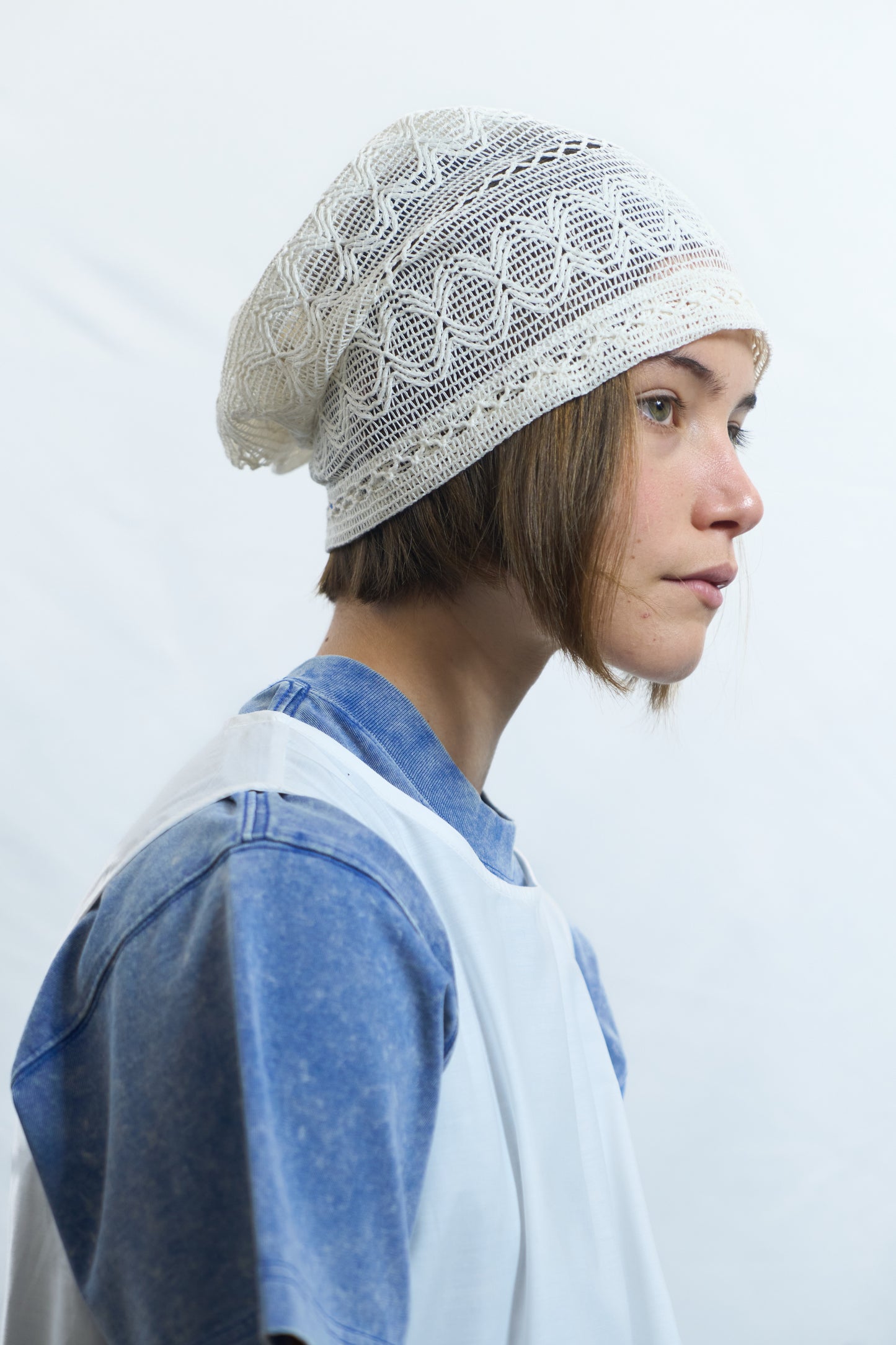 LACE CURTAIN BEANIE IVORY