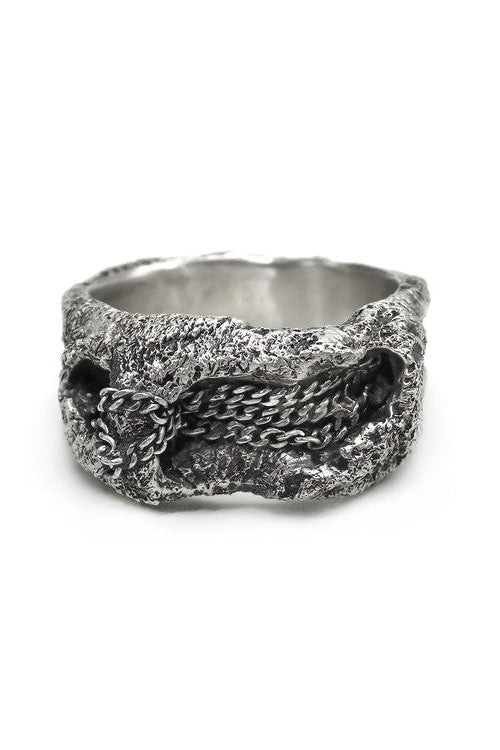 AGAFFEINE_EXPOSED CHAIN RING