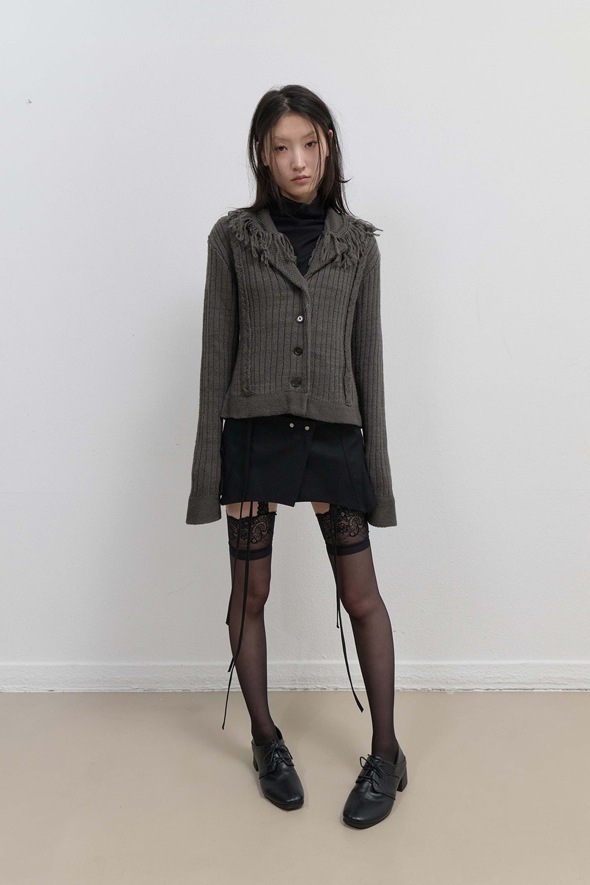 TASSEL COLLAR KNIT CARDIGAN - CHARCOAL