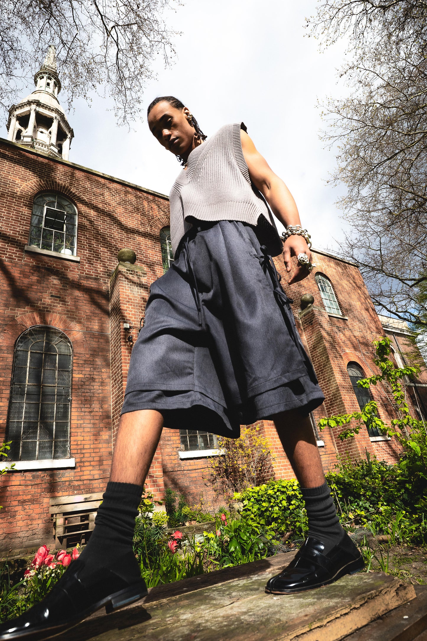 UTILITY LAYERED SHORTS — GREY