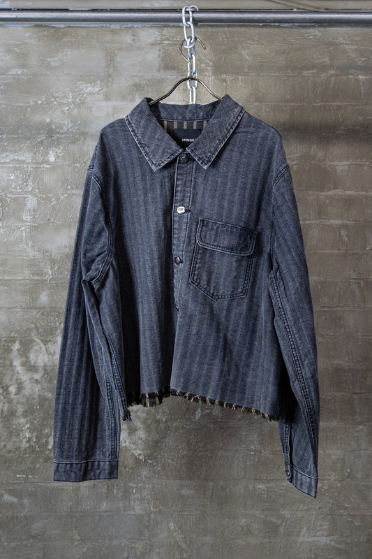 CROPPED DENIM SHIRT JACKET — CHARCOAL