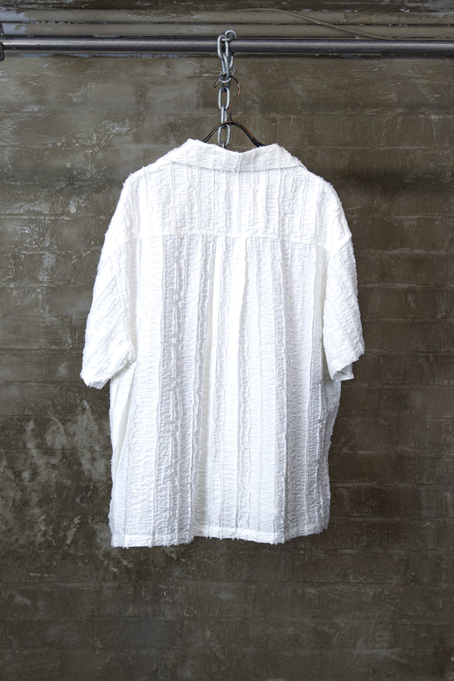 TEXTURED SHORT-SLEEVE SHIRT — WHITE