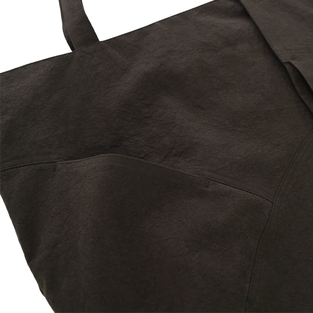 POCKET PLEATS BAG _ VER BALANCE(DARK GRAY)