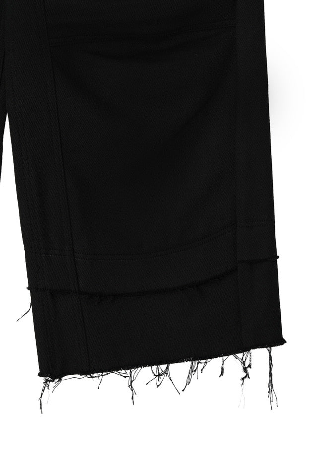 STUCKED BELT WITH LOW DENSITY COTTON AND RAW-EDGED PANTS