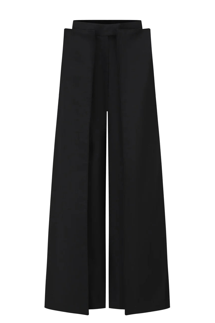 DETECHABLE PANEL CONSTRUCTION TROUSERS