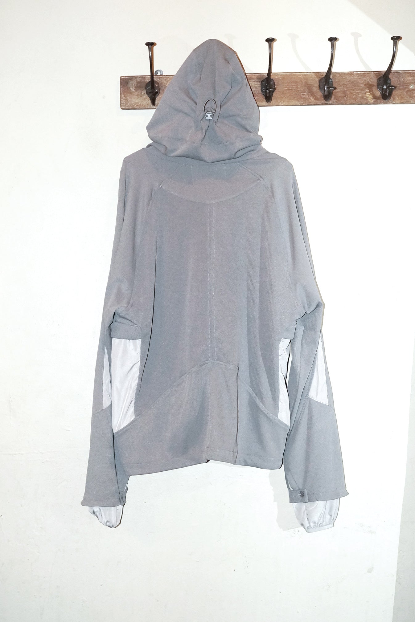 TECHNICAL CONTRAST-PANEL HALF-ZIP HOODIE