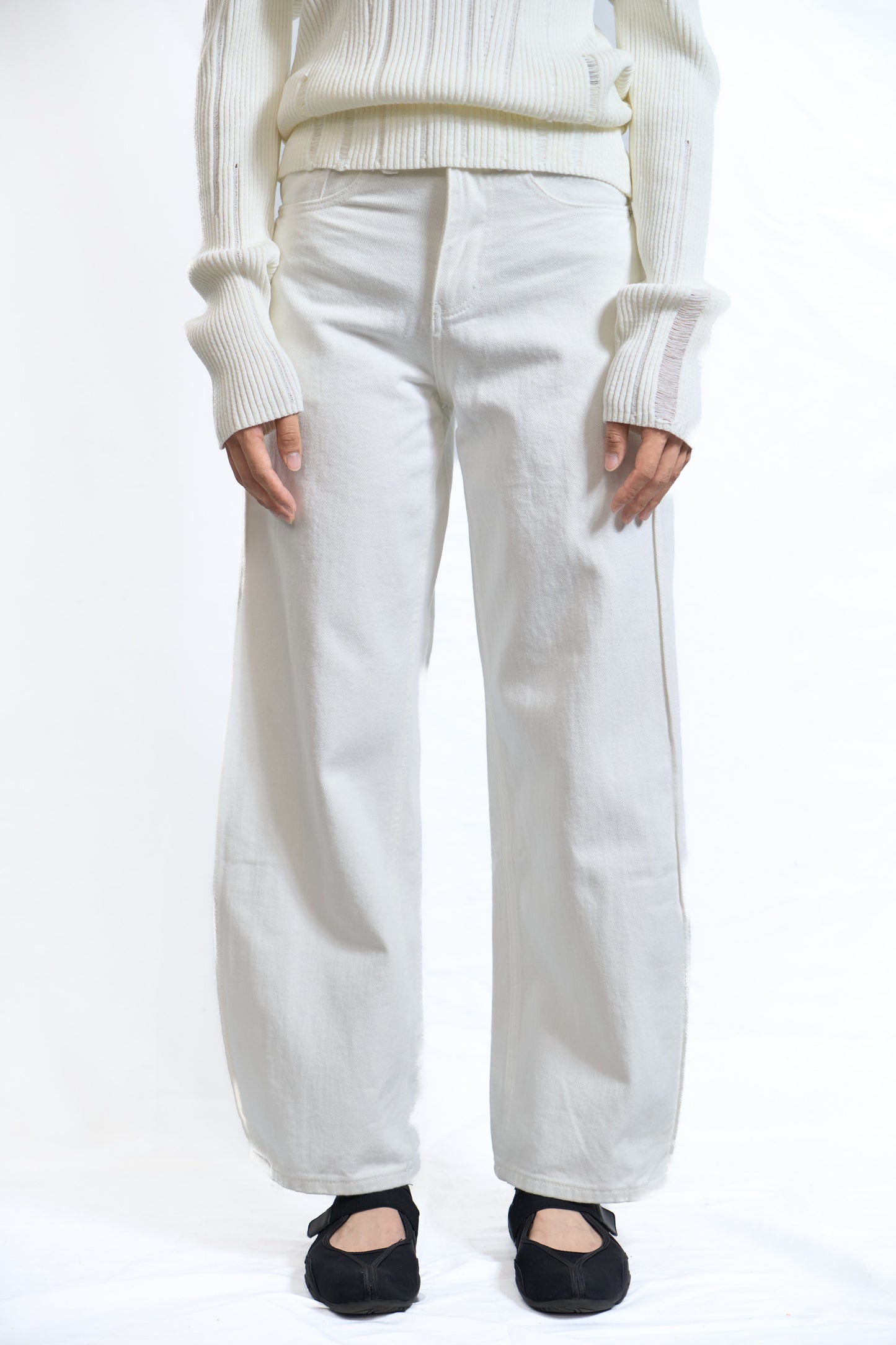 INVERTED PLEAT DENIM TROUSERS OFF WHITE