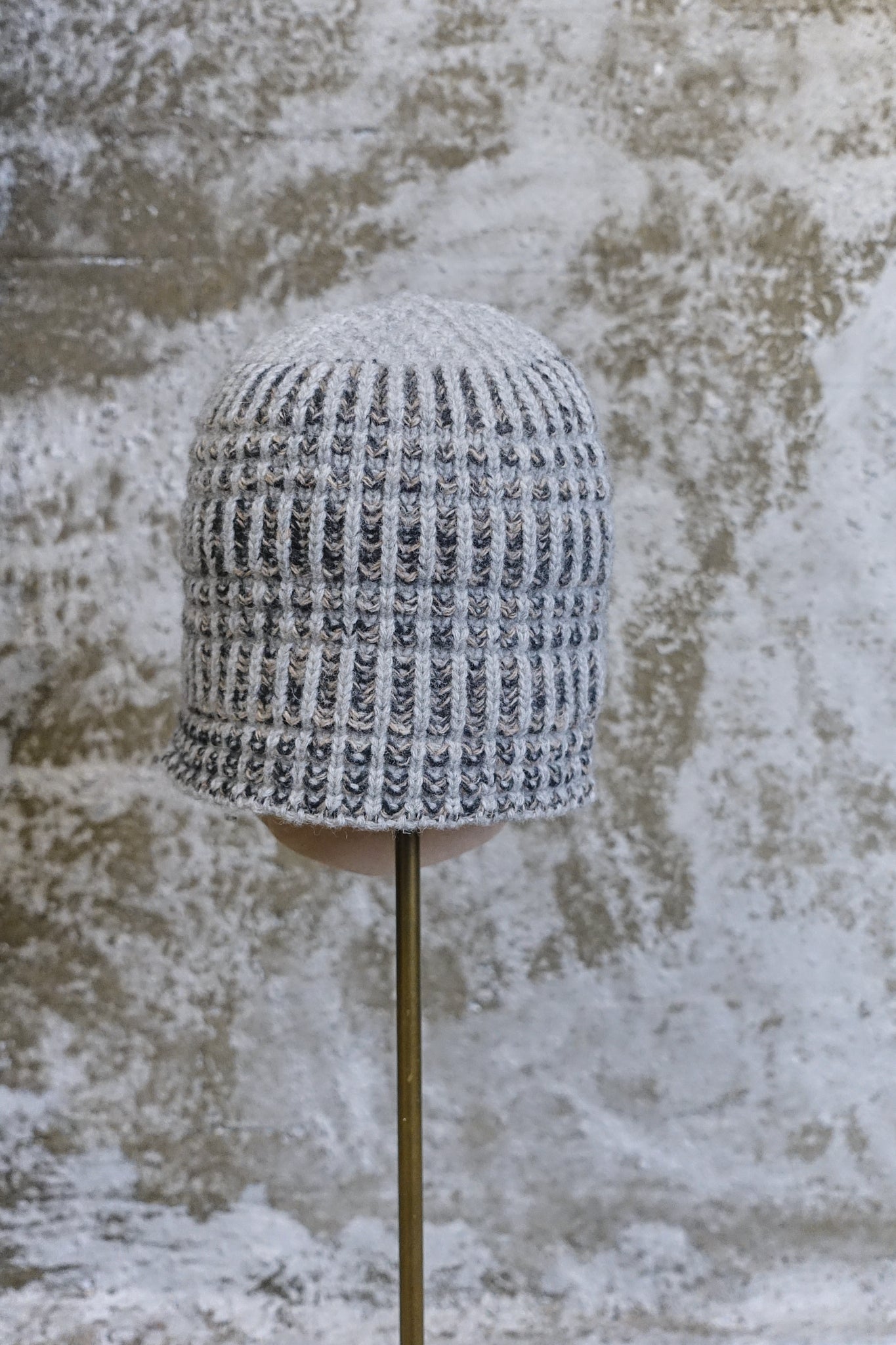 TEXTURED KNIT BUCKET BEANIE