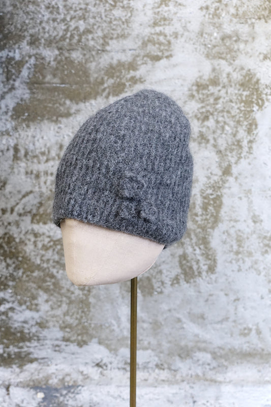 GREY FLORAL KNIT BEANIE