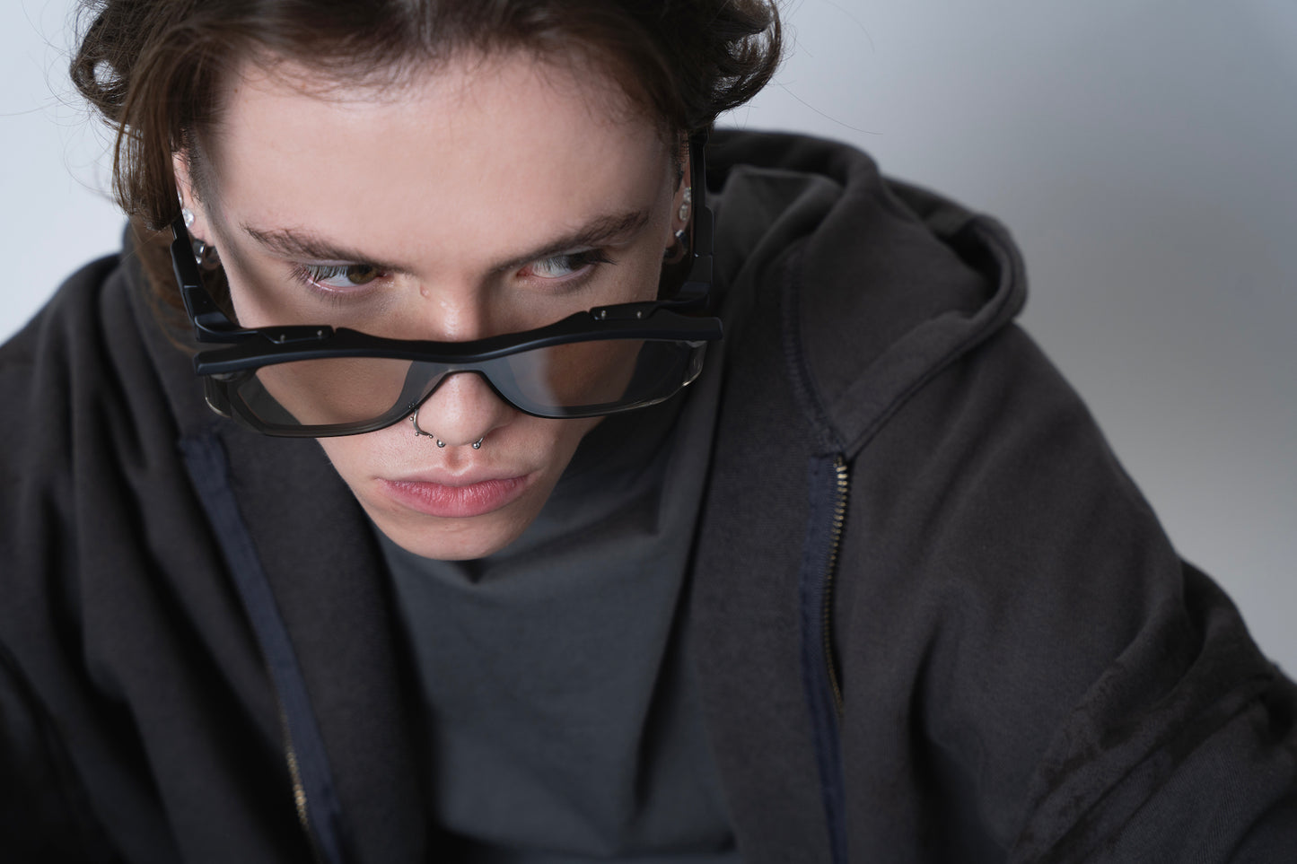 GOGGLE TINTED SUNGLASSES