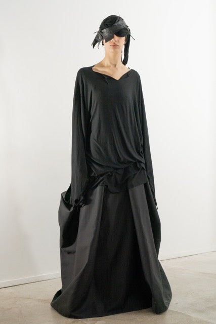 DESTROYED LONG SLEEVE TOP BLACK