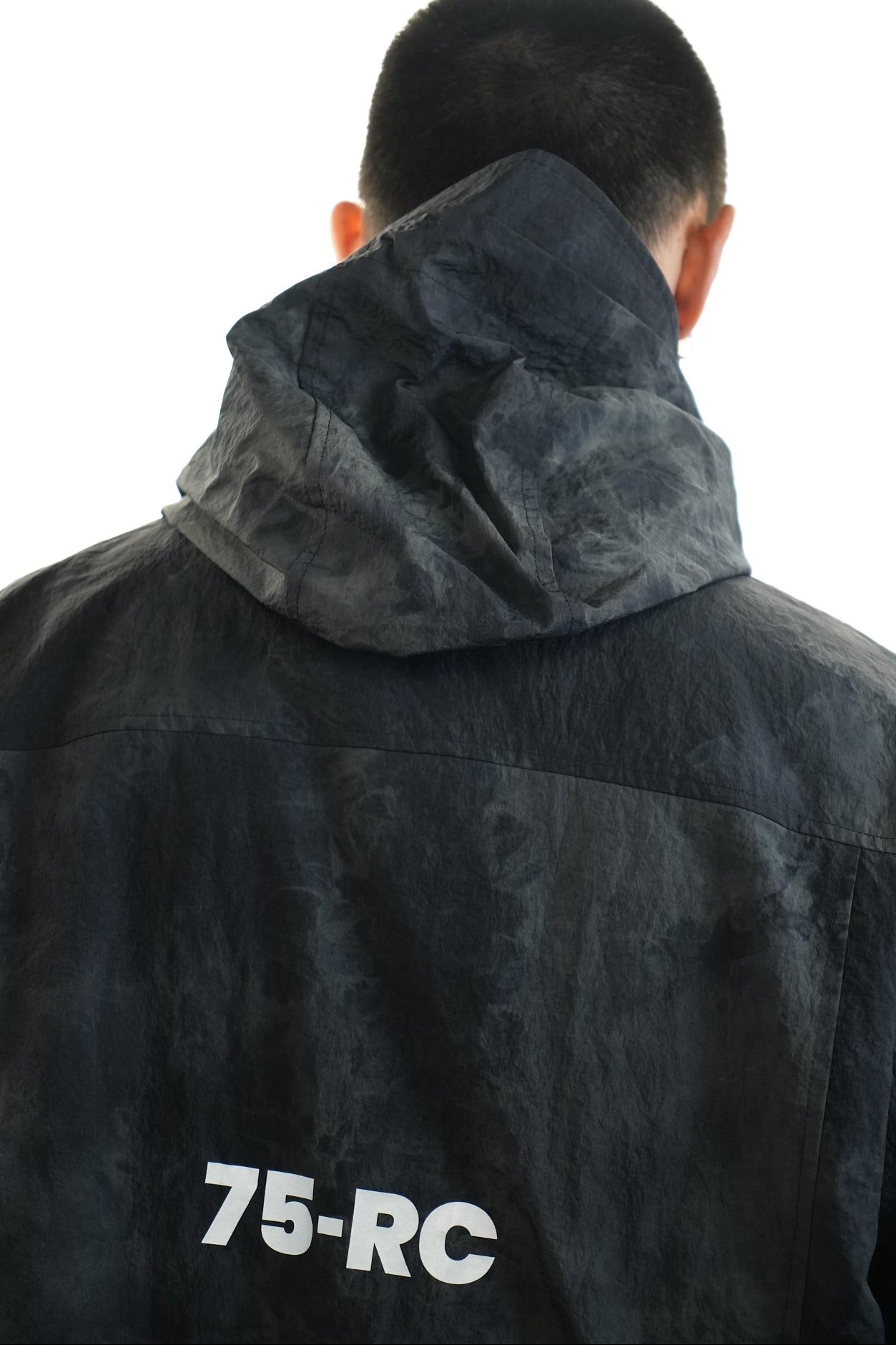 CHARCOAL HAND-DYED HOODED JACKET