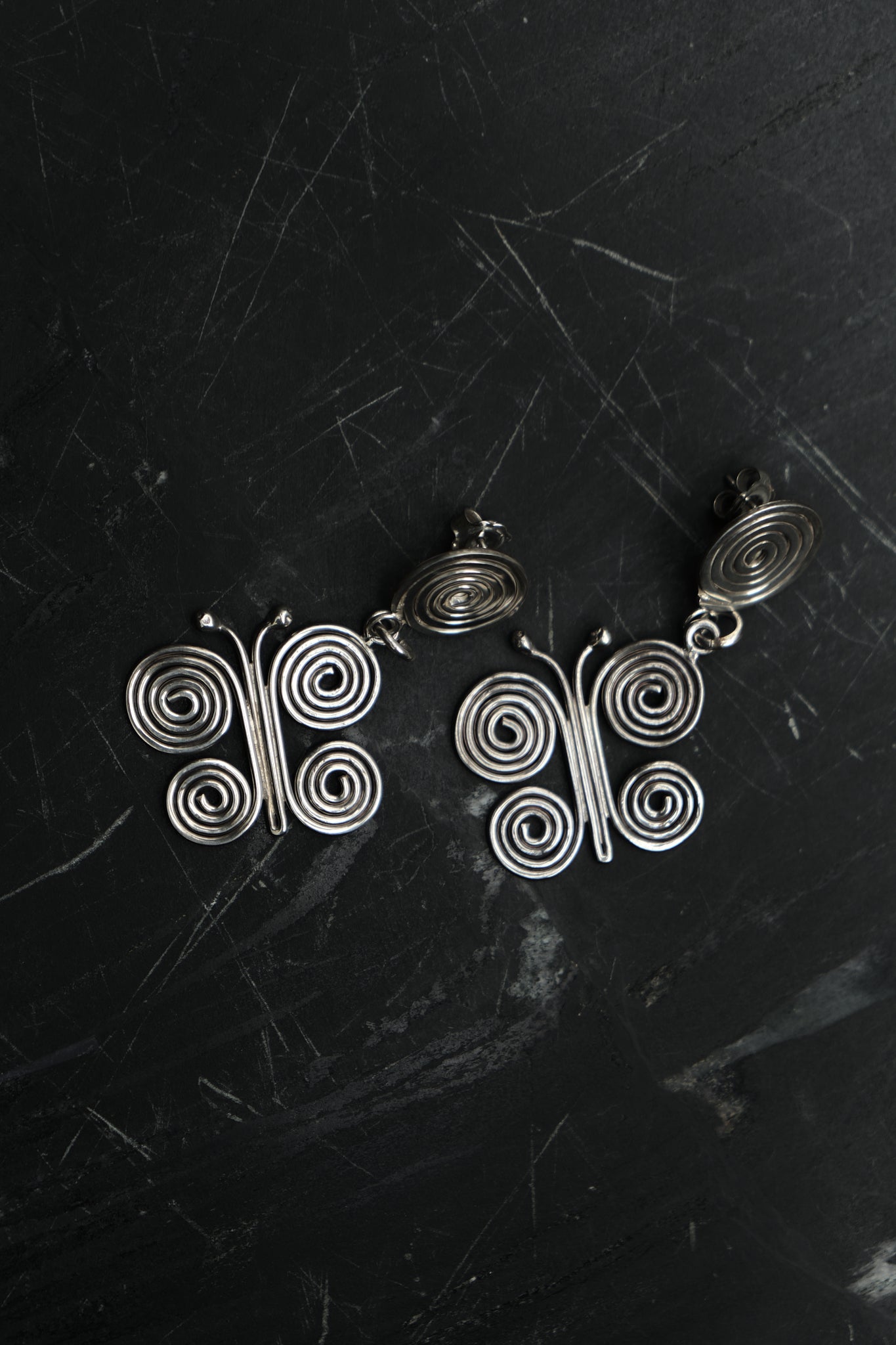 BUTTERFLY SPIRAL STUD EARRINGS — STERLING SILVER 925 (15G)