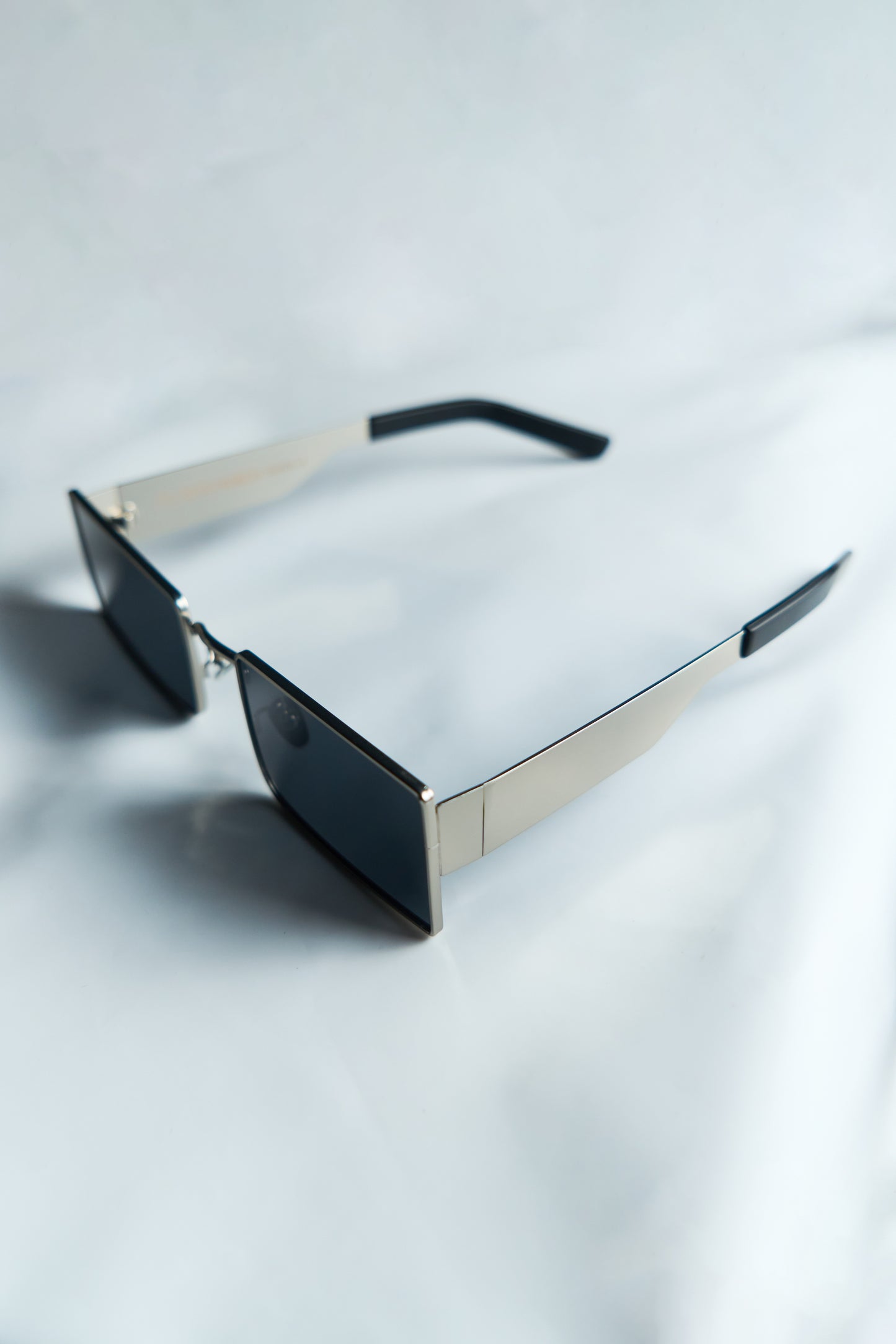 SERIES-A SUNGLASSES SILVER