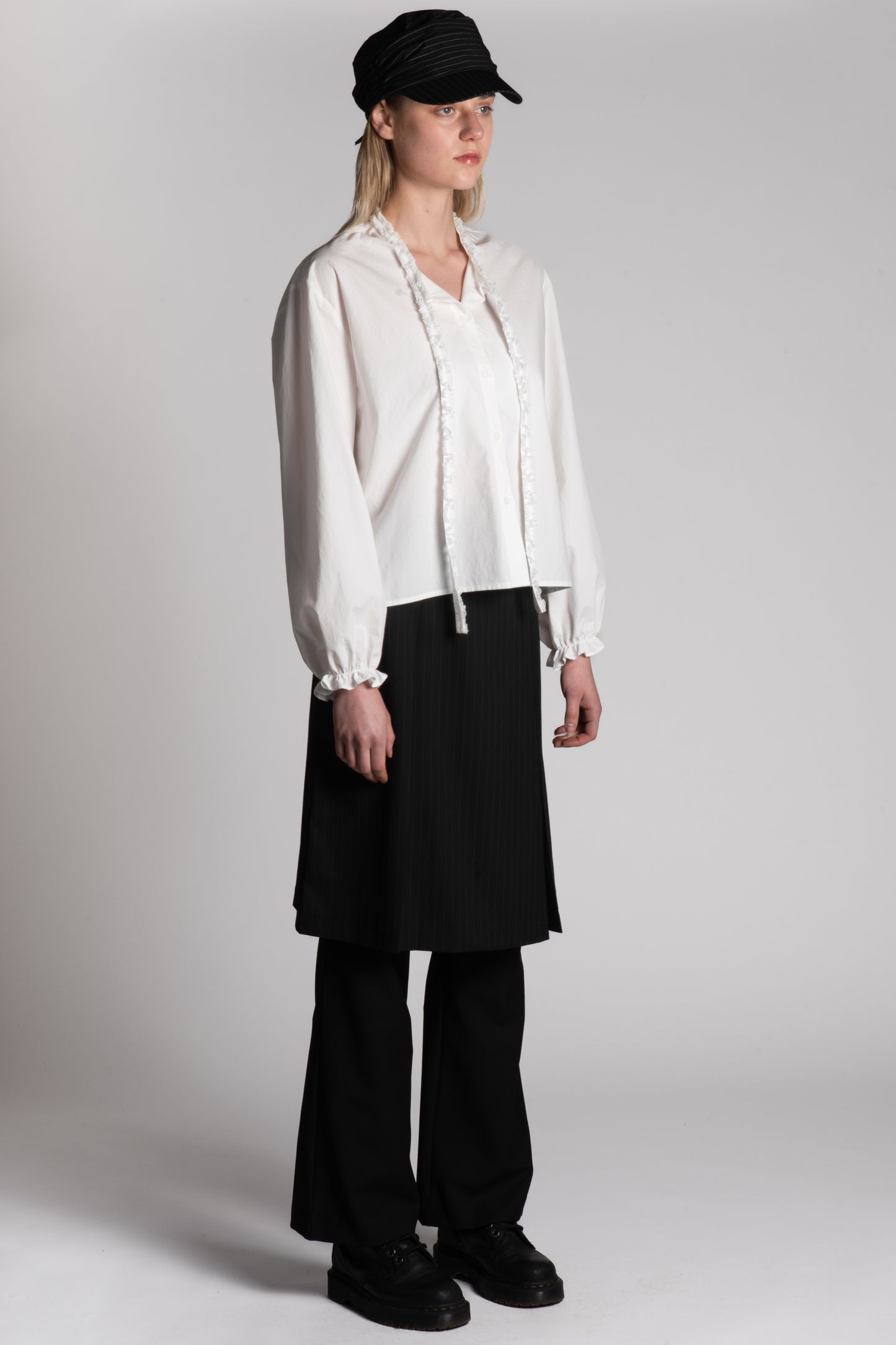 WHITE RUFFLE TIE COTTON SHIRT