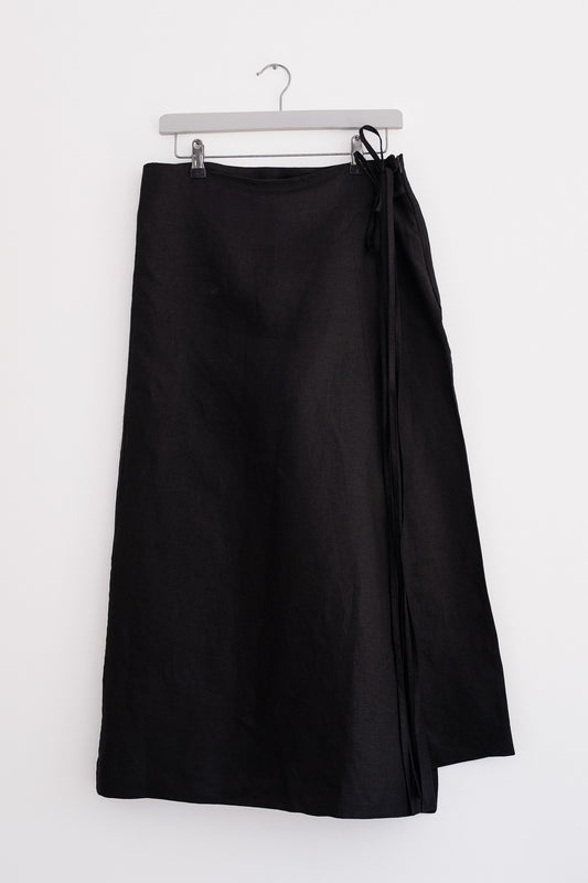 MULTI-LAYERED TROUSERS