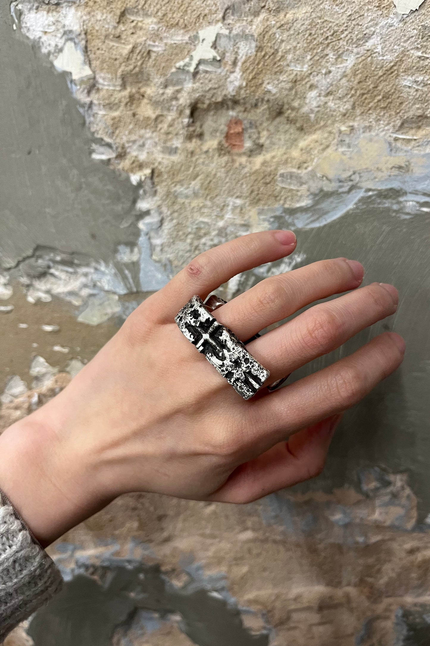 75-RC X AGAFFEINE DOUBLE FINGER RING