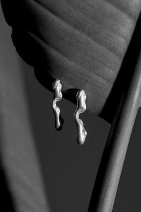 NOWHERE SOON STUDIO CRYBABY EARRING