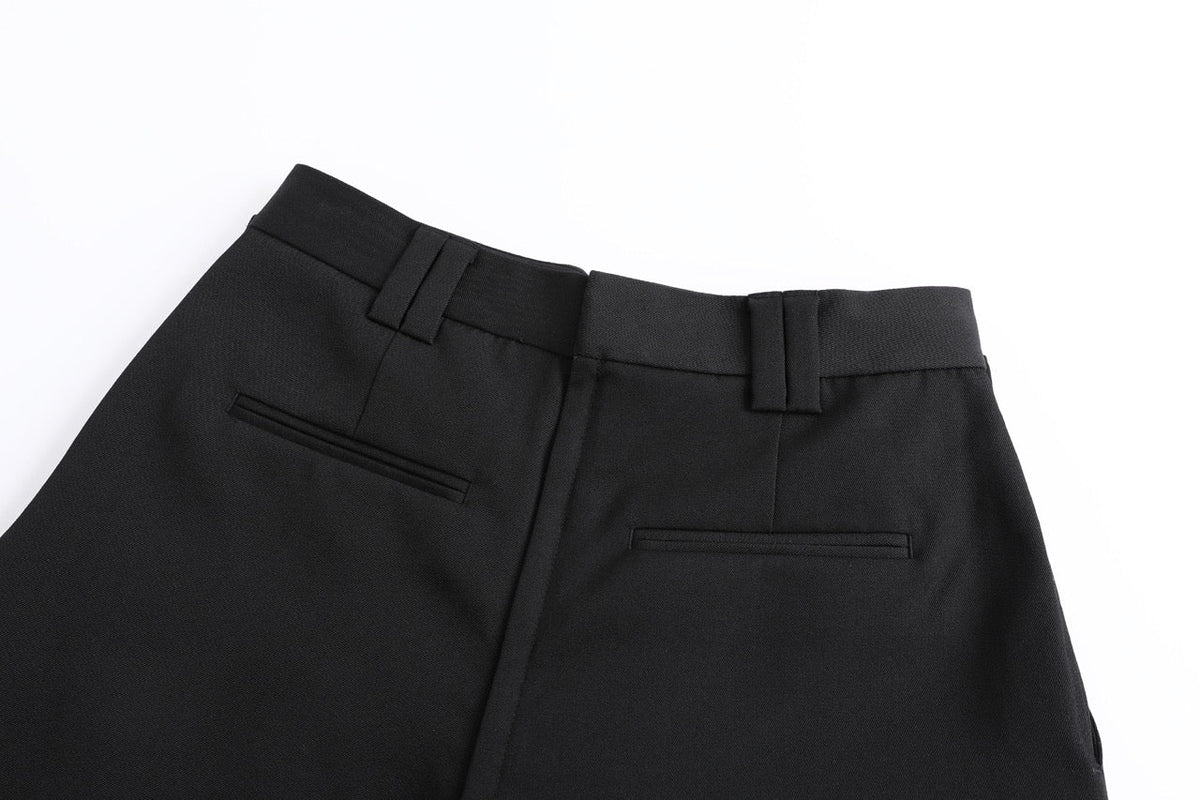 DETECHABLE PANEL CONSTRUCTION TROUSERS
