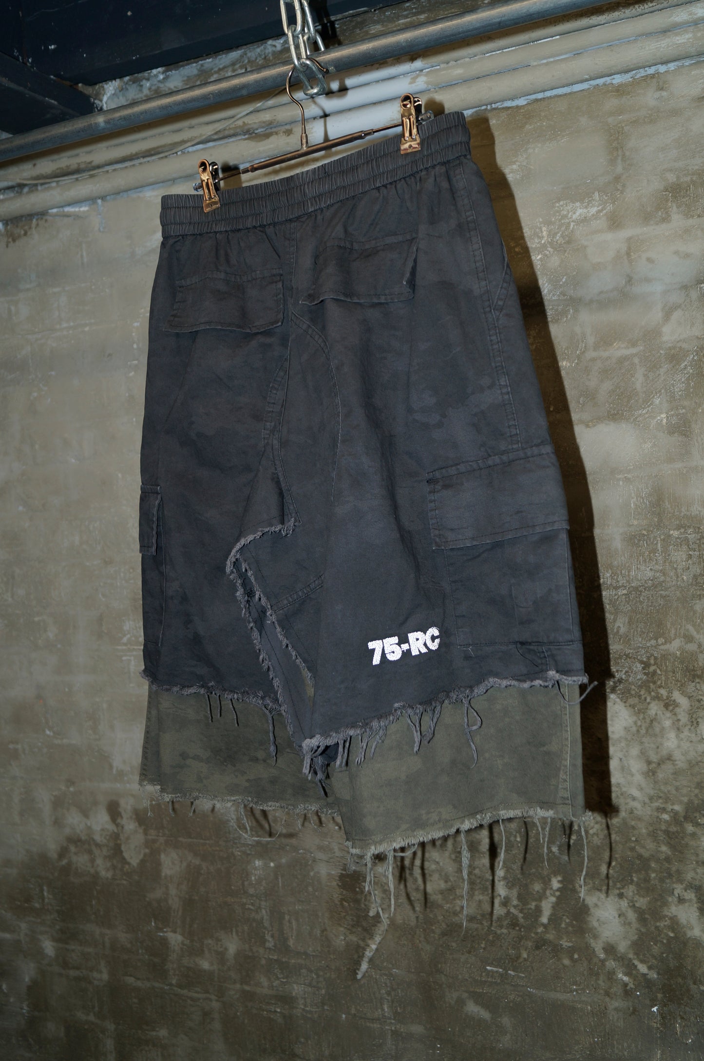 LAYERED DISTRESSED SHORTS