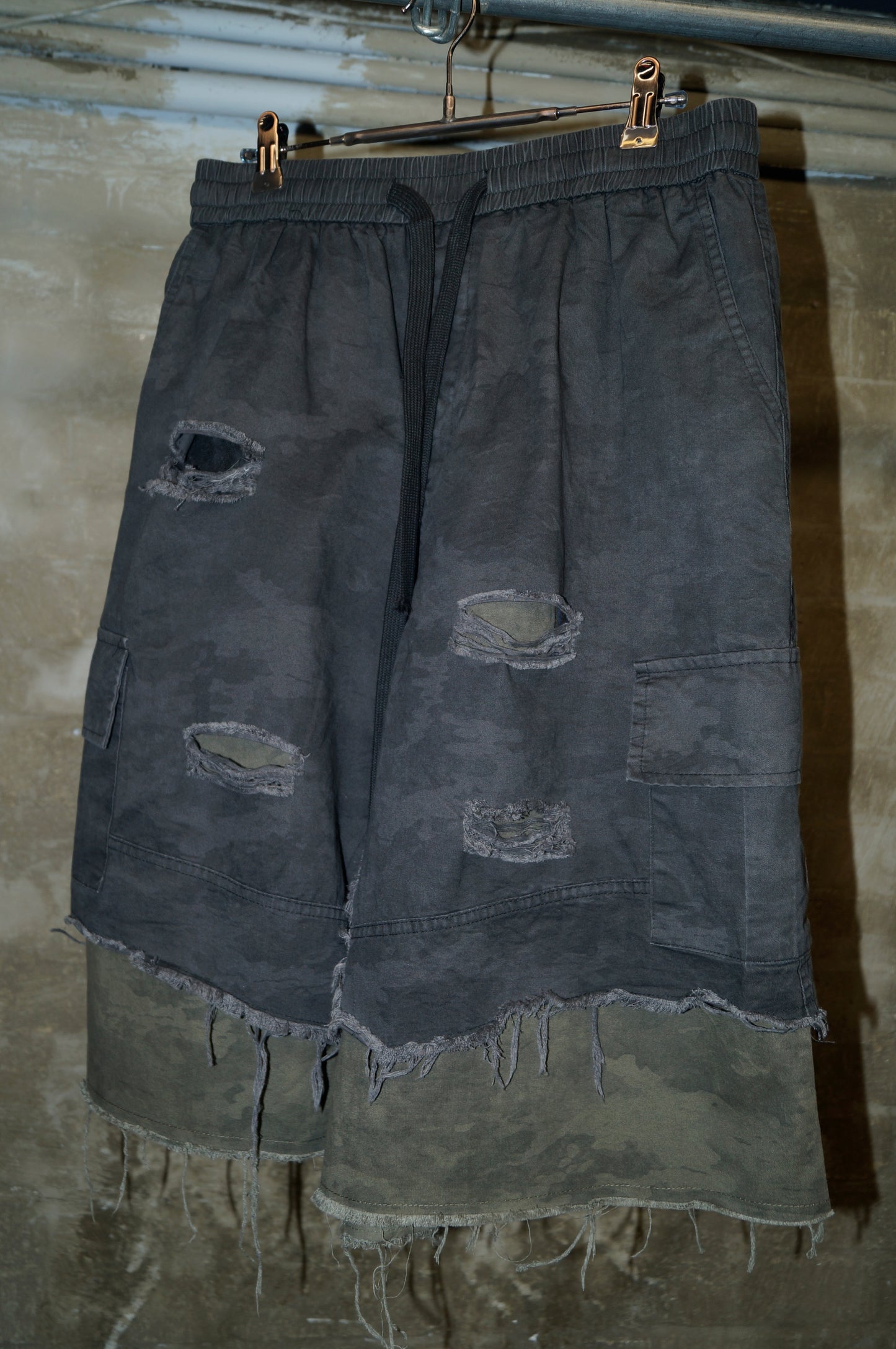LAYERED DISTRESSED SHORTS