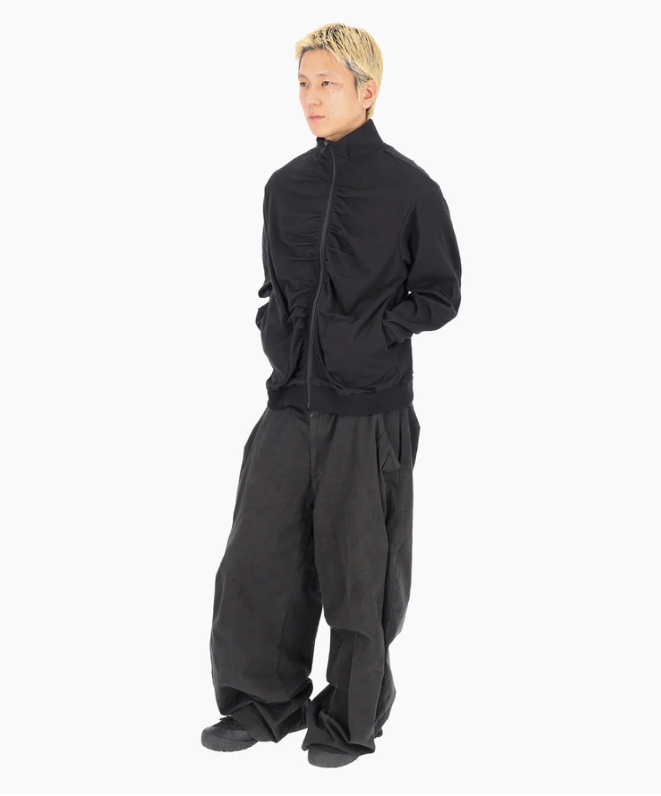 ROOTS ZIP-UP SLATE BLACK