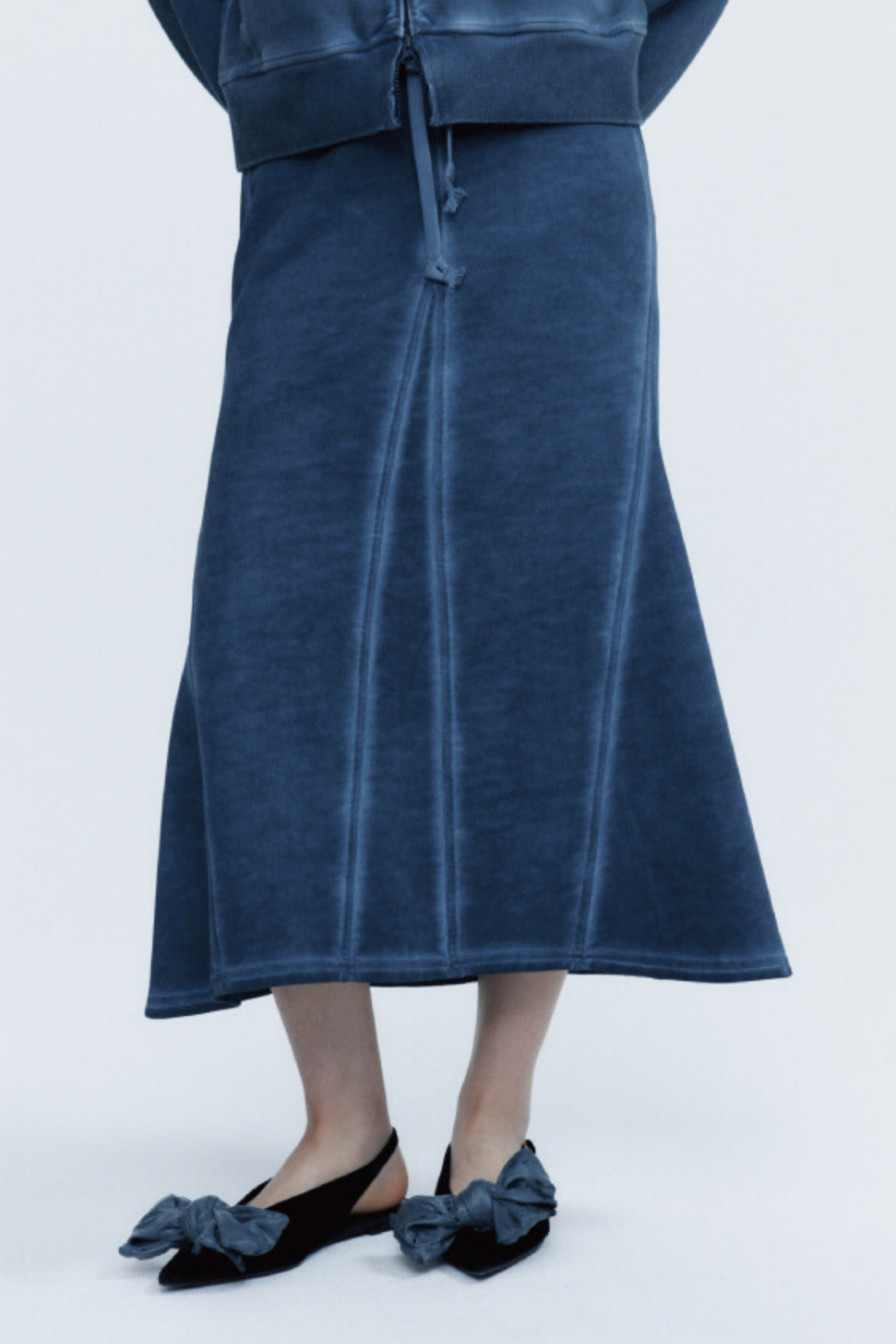 SIGNATURE LUNA GARMENT WASHING SKIRT CHARCOAL