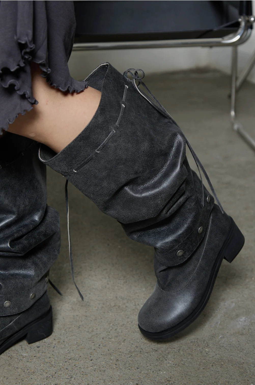 HEIDI BUTTON BOOTS / GRAY