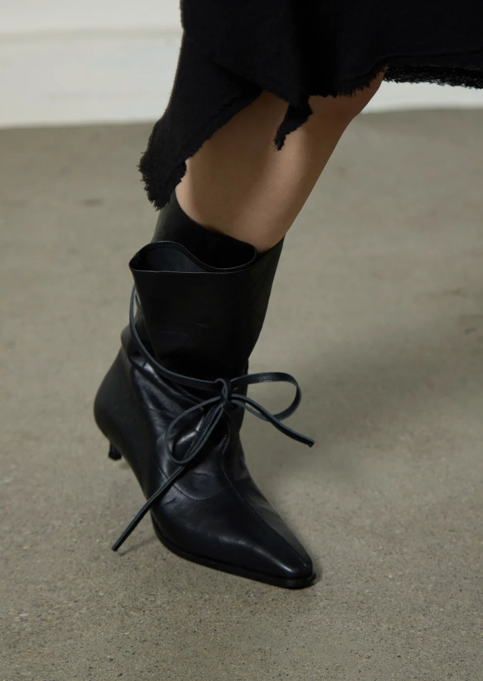 ROSIE ANKLE BOOTS / BLACK