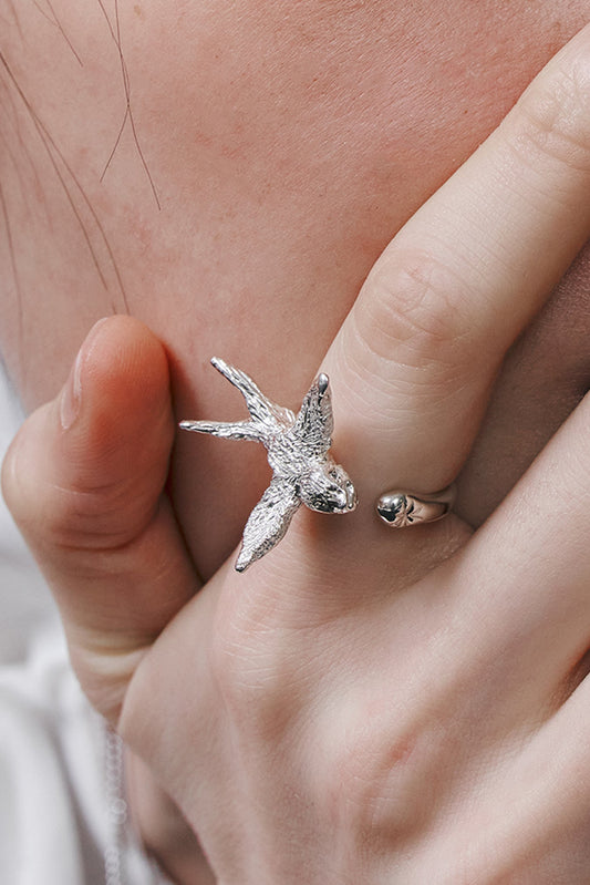 SWALLOW RING