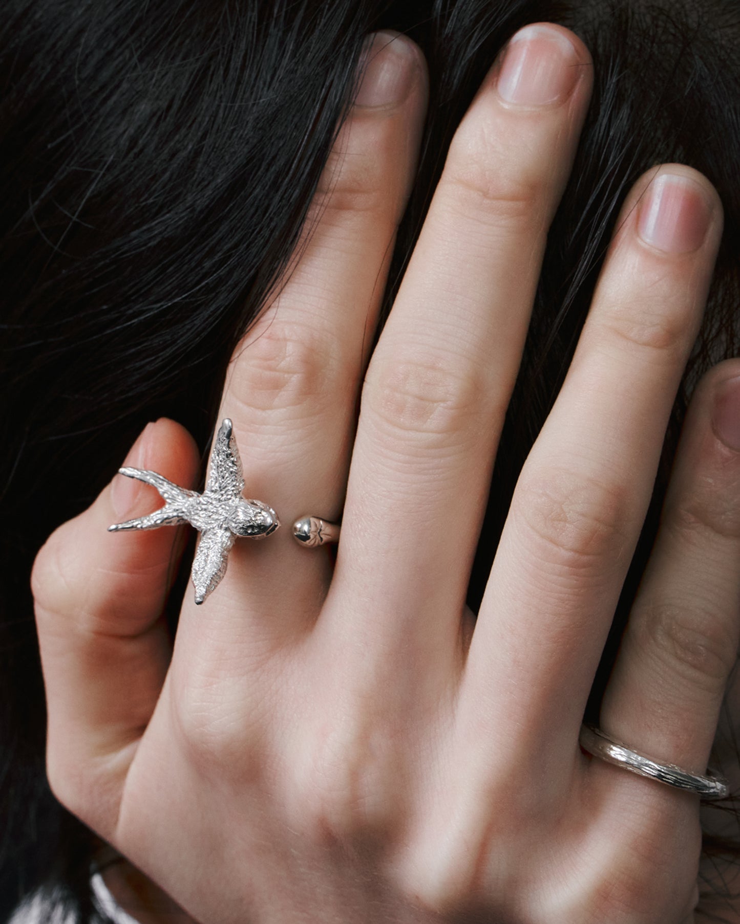 SWALLOW RING