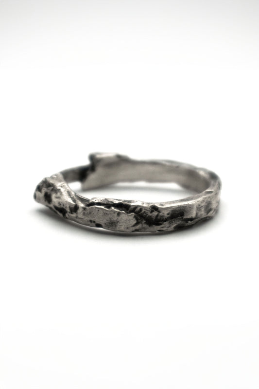 CORE LINE RING