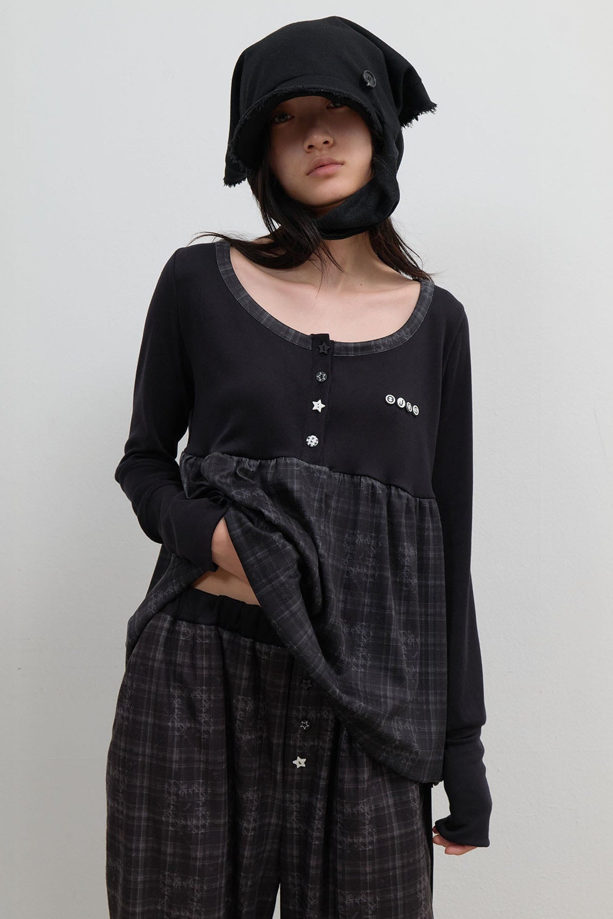 CHECK SLEEP LONG SLEEVE - BLACK