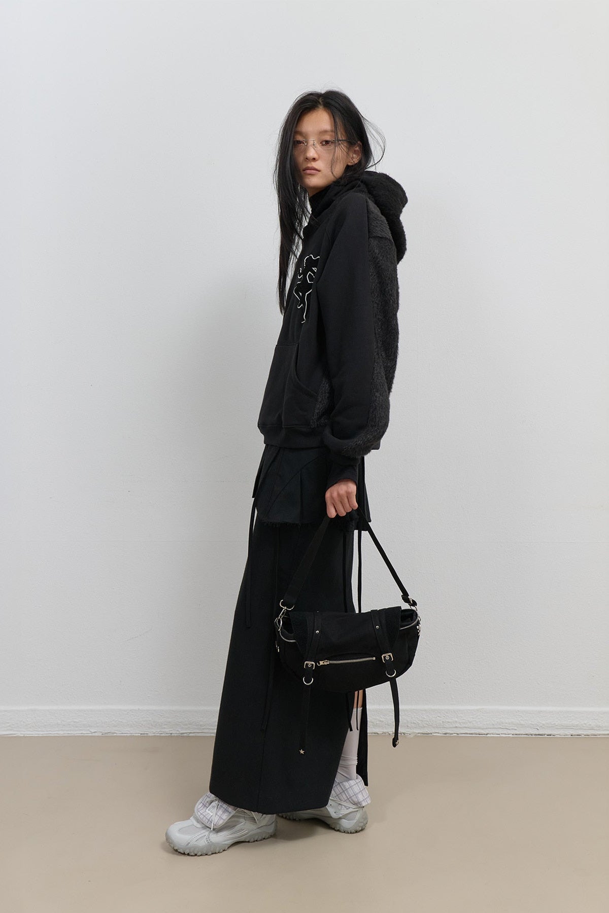 KNIT BACK HOODIE - BLACK