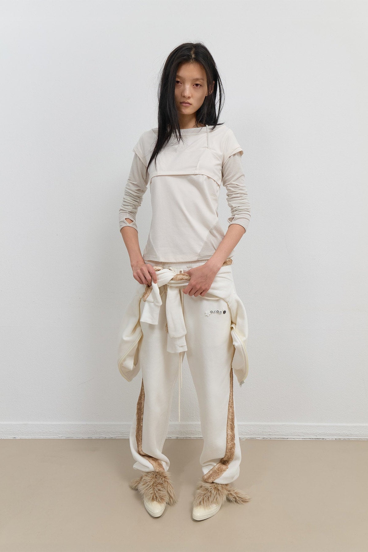 SIDE FUR TRIM SWEATPANTS - IVORY