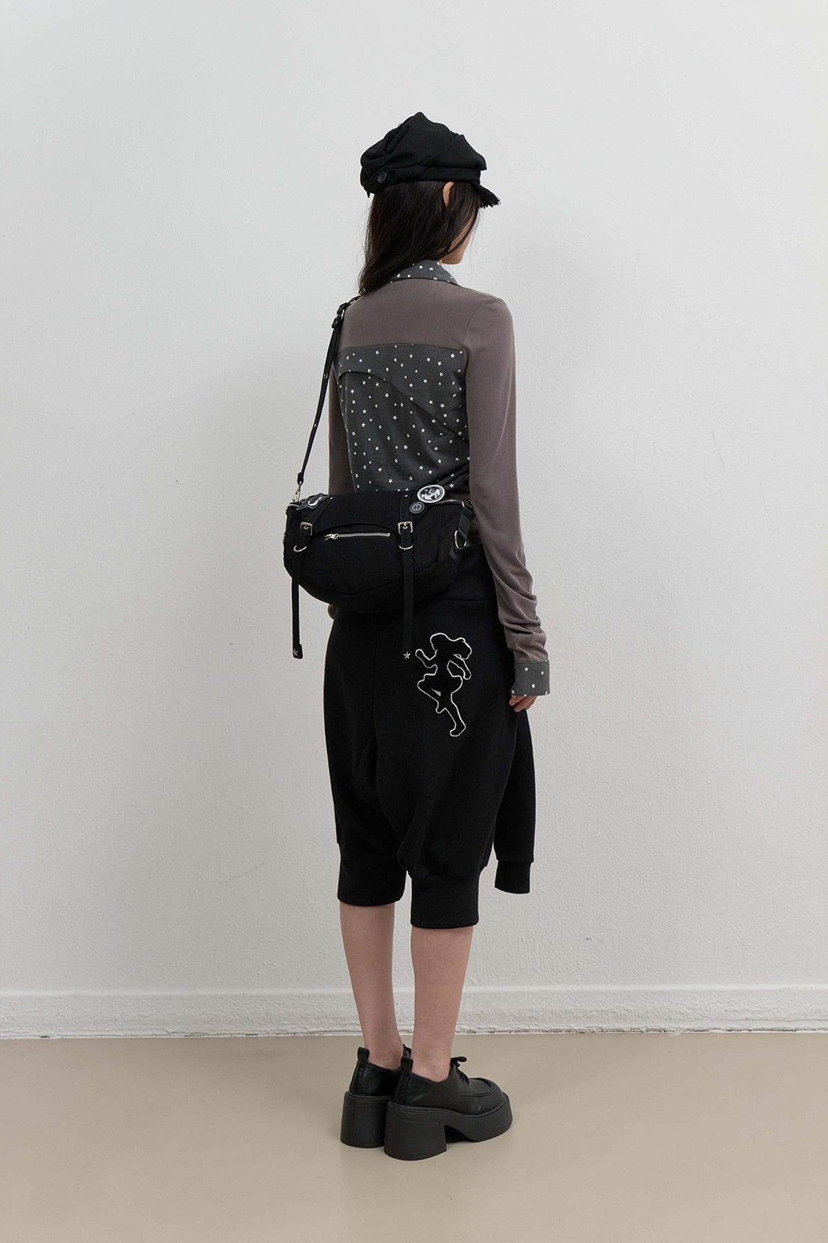 SLEEVE PUMPKIN PANTS - BLACK