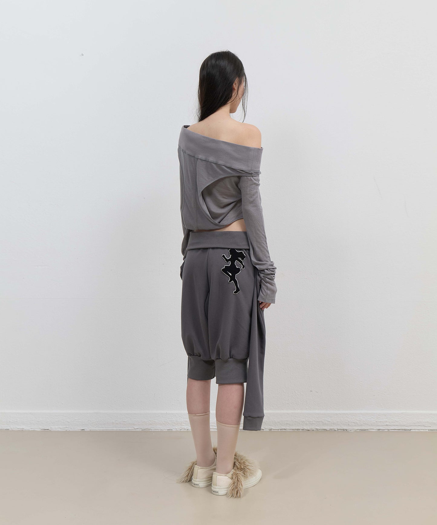 CURVED CUT LAYERED TEE - CHARCOAL