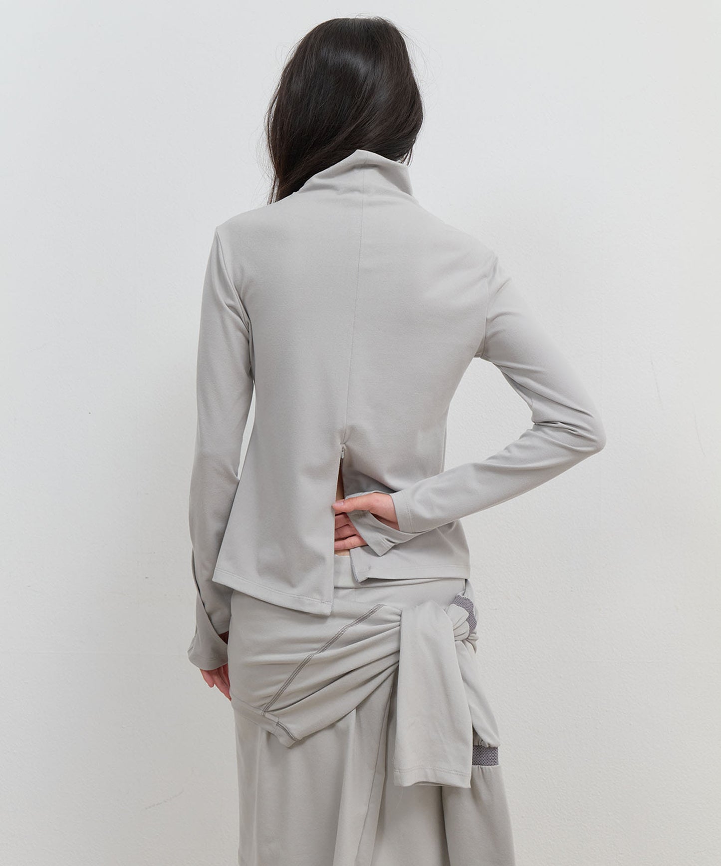 MOCK NECK TEE - MINT GREY