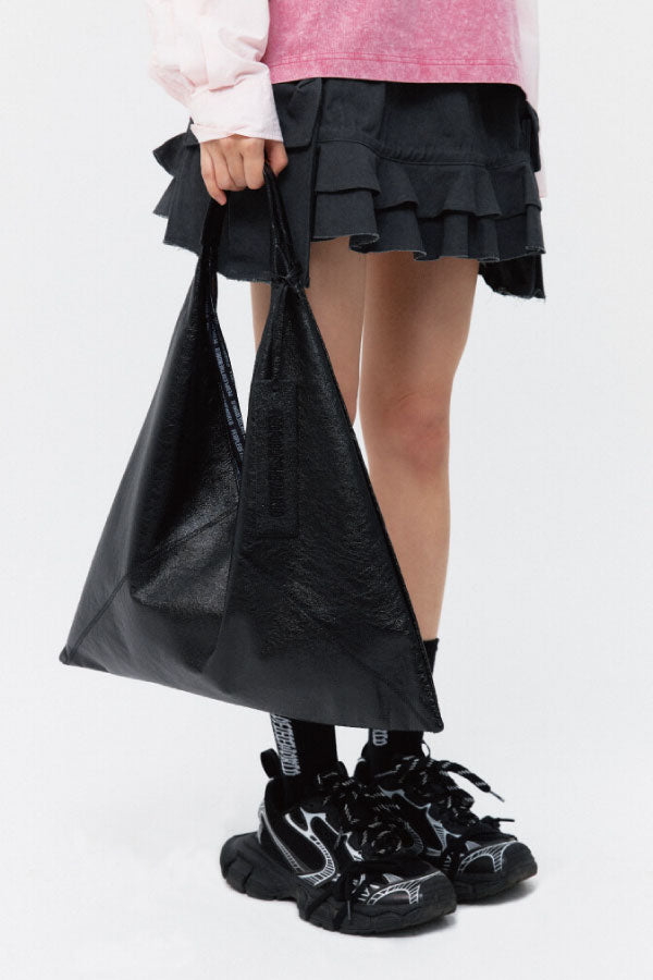 PEOPLE OF THE WORLD A PACK LEATHER SHOULDER BAG BLACK