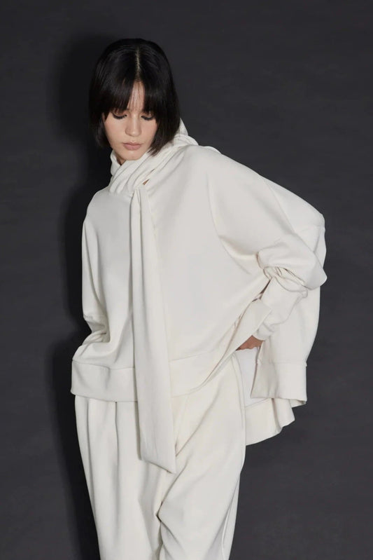 GDeL WIDE-FIT TIE HOODIE CREAM