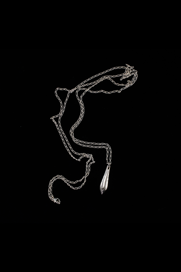 PLUVIA NECKLACE